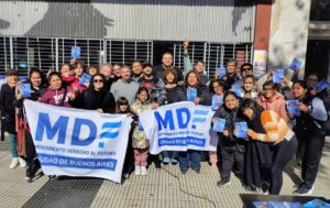Reunión del Movimiento Derecho al Futuro en las Comunas
